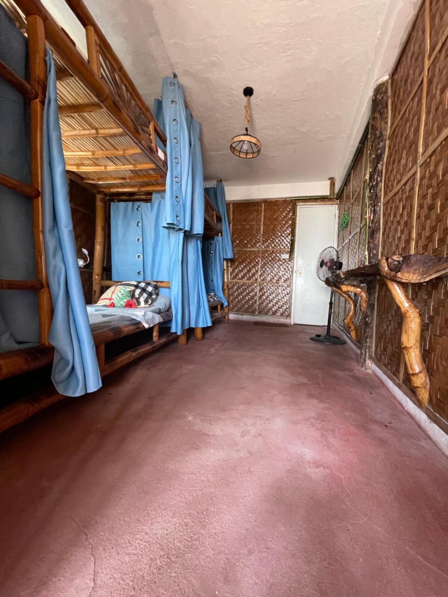 Voodoo House Bed and Breakfast Lalao Exteriör bild